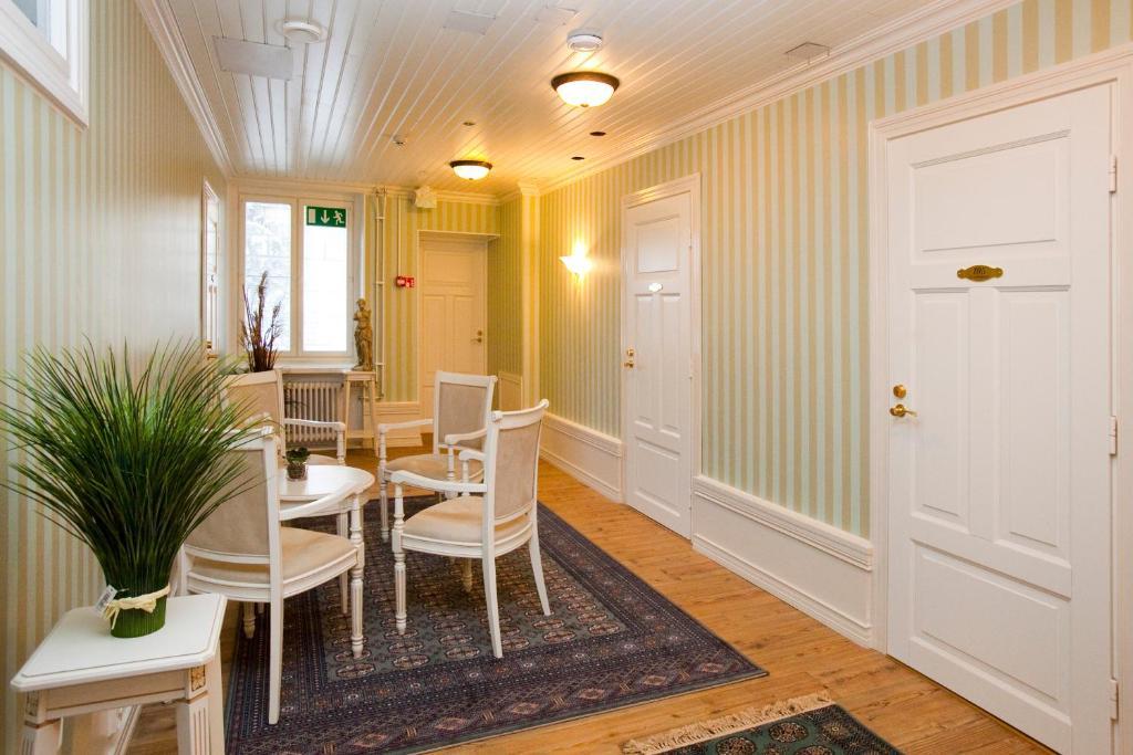 Hotel Vaihmalan Hovi Lempäälä Esterno foto