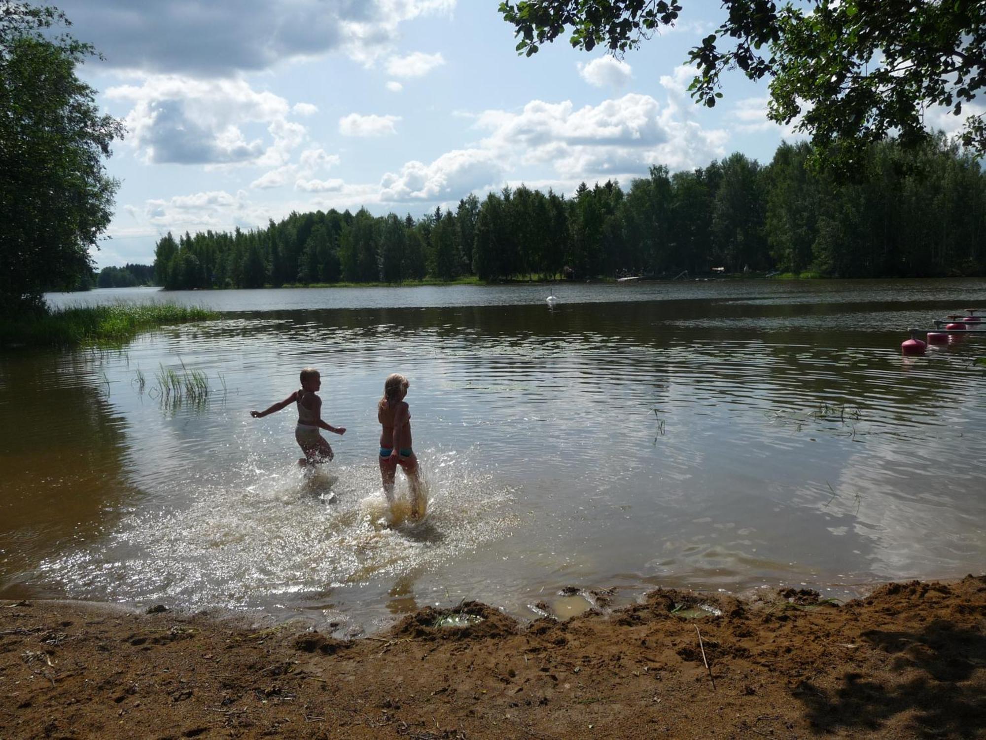 Hotel Vaihmalan Hovi Lempäälä Esterno foto