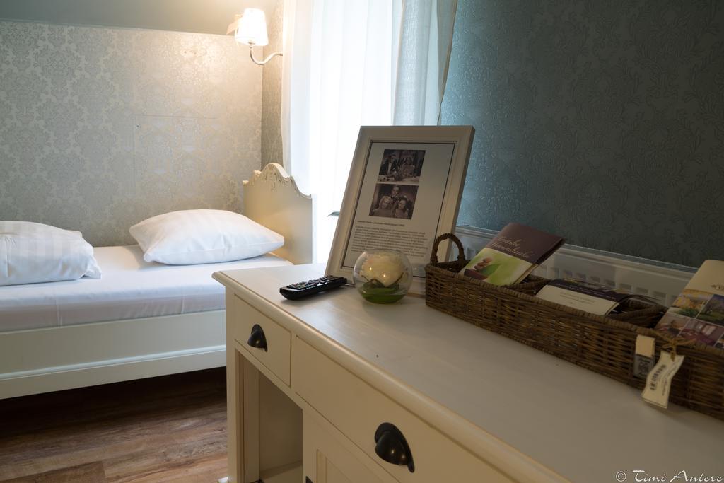 Hotel Vaihmalan Hovi Lempäälä Esterno foto